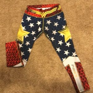 Wonder Woman Fiber leggings